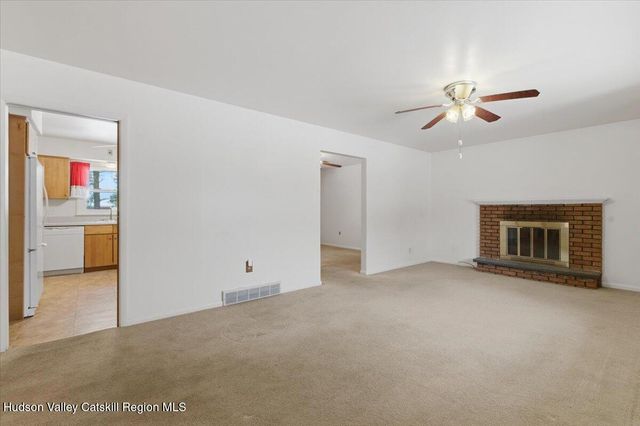 8 Louise Drive, Latham, NY 12110