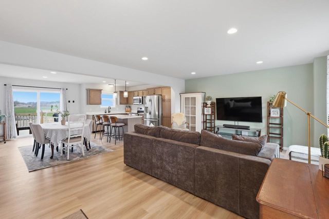 5526 Maddy Pass, Madison, WI 53718