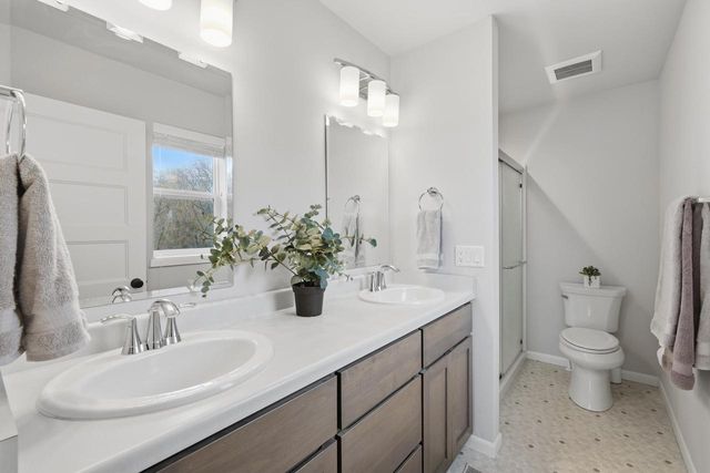 5526 Maddy Pass, Madison, WI 53718