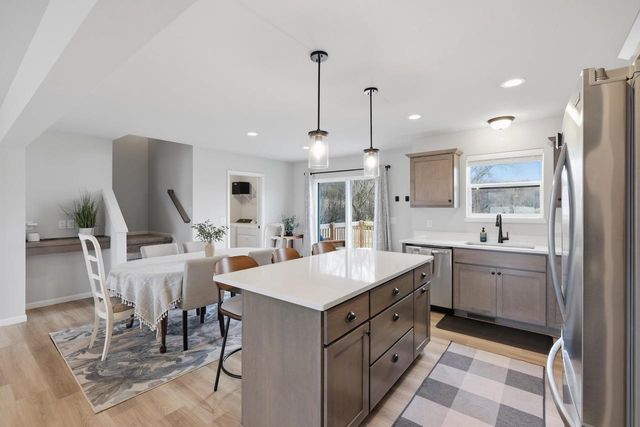 5526 Maddy Pass, Madison, WI 53718