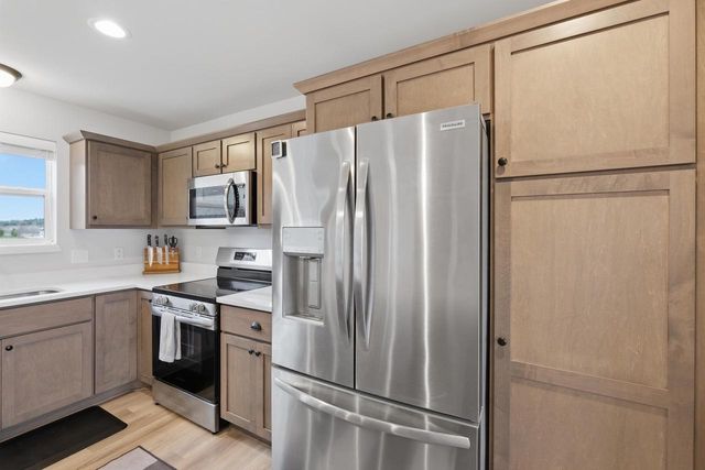 5526 Maddy Pass, Madison, WI 53718