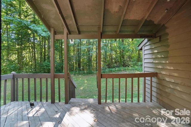 11231 E W T HARRIS Boulevard, Charlotte, NC 28212