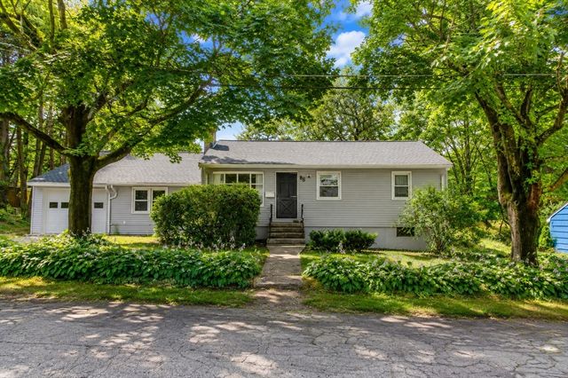 96 Crestwood Ln, Marlborough, MA 01752