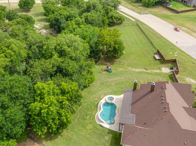 1310 Rustic Ridge, Midlothian, TX 76065