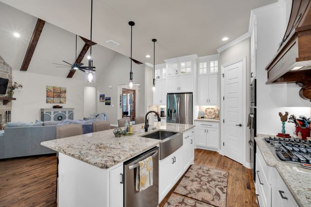 1310 Rustic Ridge, Midlothian, TX 76065