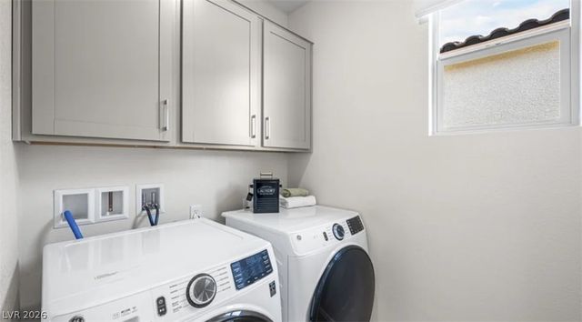 332 Adufe Place, Henderson, NV 89015