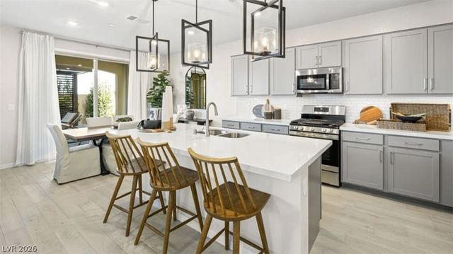 332 Adufe Place, Henderson, NV 89015