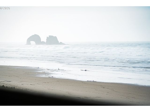 137 S Pacific St 16, Rockaway Beach, OR 97136