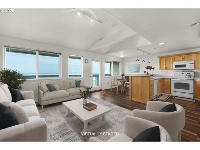 137 S Pacific St 16, Rockaway Beach, OR 97136