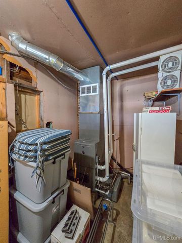 3865 Peninsula Point Road, Munising, MI 49862