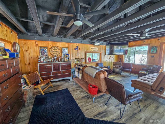 3865 Peninsula Point Road, Munising, MI 49862