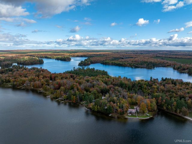 3865 Peninsula Point Road, Munising, MI 49862