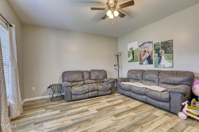 119 Sturbridge Lane, Church Hill, TN 37642