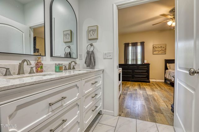 119 Sturbridge Lane, Church Hill, TN 37642