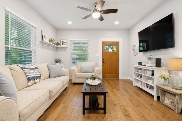 5506 Worth Street, Dallas, TX 75214