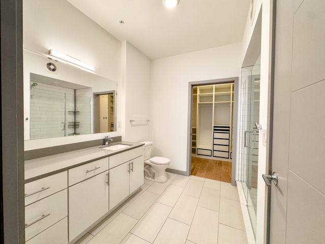 400 Herron Dr Apt 113, Nashville, TN 37210