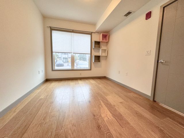 400 Herron Dr Apt 113, Nashville, TN 37210