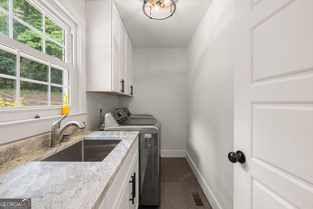 29 Red Bud Trail, Newnan, GA 30263