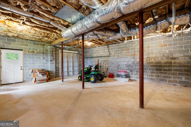29 Red Bud Trail, Newnan, GA 30263