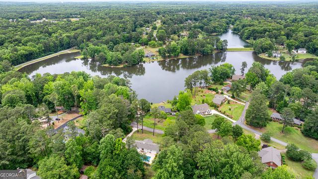 29 Red Bud Trail, Newnan, GA 30263