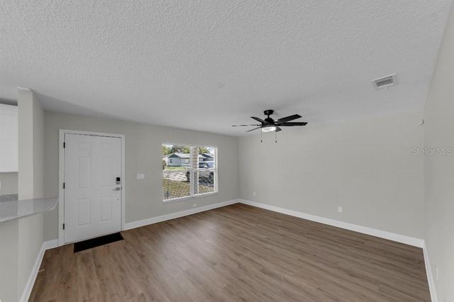 3821 E NORFOLK STREET, Tampa, FL 33604
