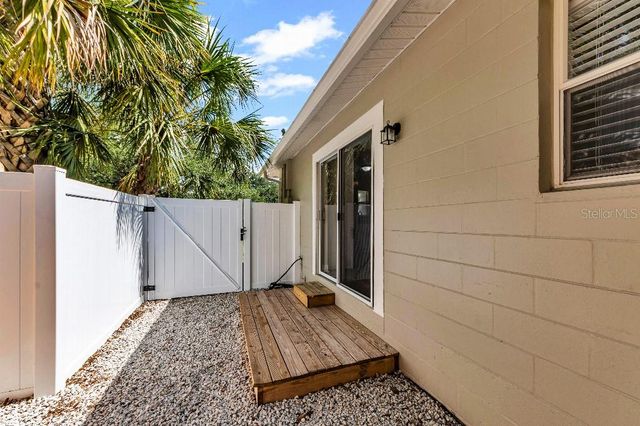 3821 E NORFOLK STREET, Tampa, FL 33604