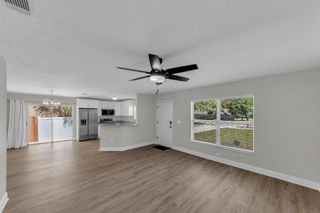 3821 E NORFOLK STREET, Tampa, FL 33604