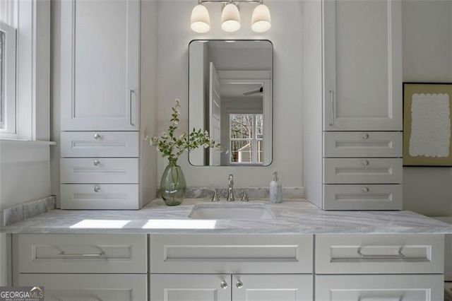 2167 Fox Hound Chase, Marietta, GA 30062