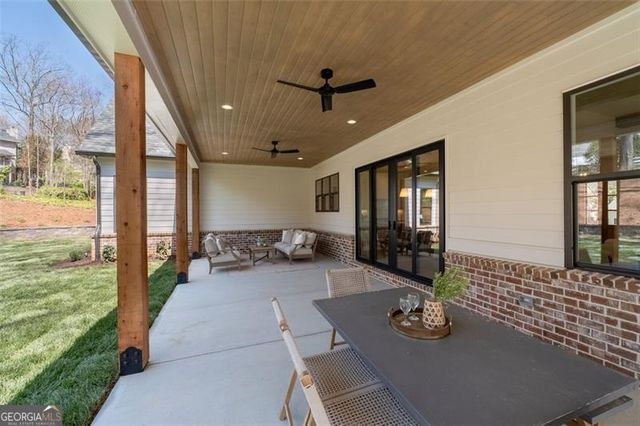 2167 Fox Hound Chase, Marietta, GA 30062