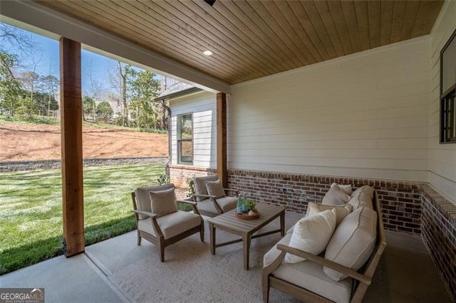 2167 Fox Hound Chase, Marietta, GA 30062