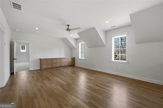 2167 Fox Hound Chase, Marietta, GA 30062