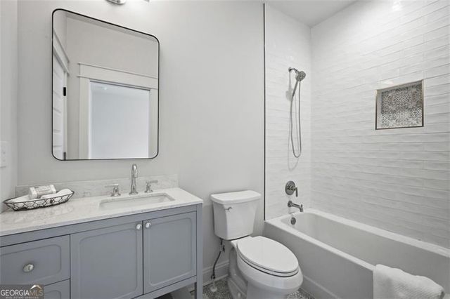 2167 Fox Hound Chase, Marietta, GA 30062