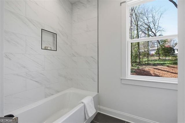 2167 Fox Hound Chase, Marietta, GA 30062