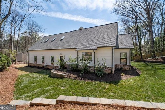 2167 Fox Hound Chase, Marietta, GA 30062