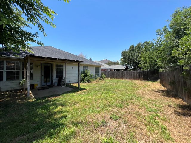 8059 Raleigh Court, Fort Worth, TX 76123