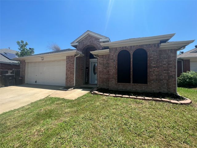 8059 Raleigh Court, Fort Worth, TX 76123