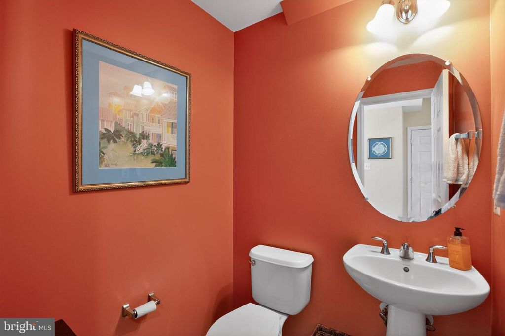 Image 11 of property listing at 23116 LILAC ST, California, MD 20619