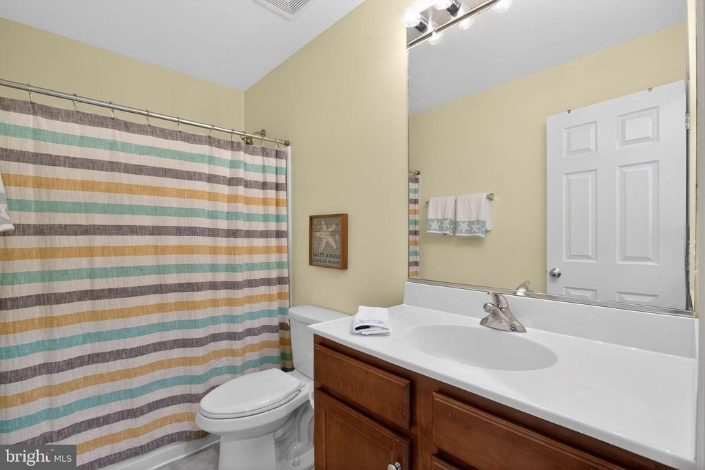 Image 18 of property listing at 23116 LILAC ST, California, MD 20619