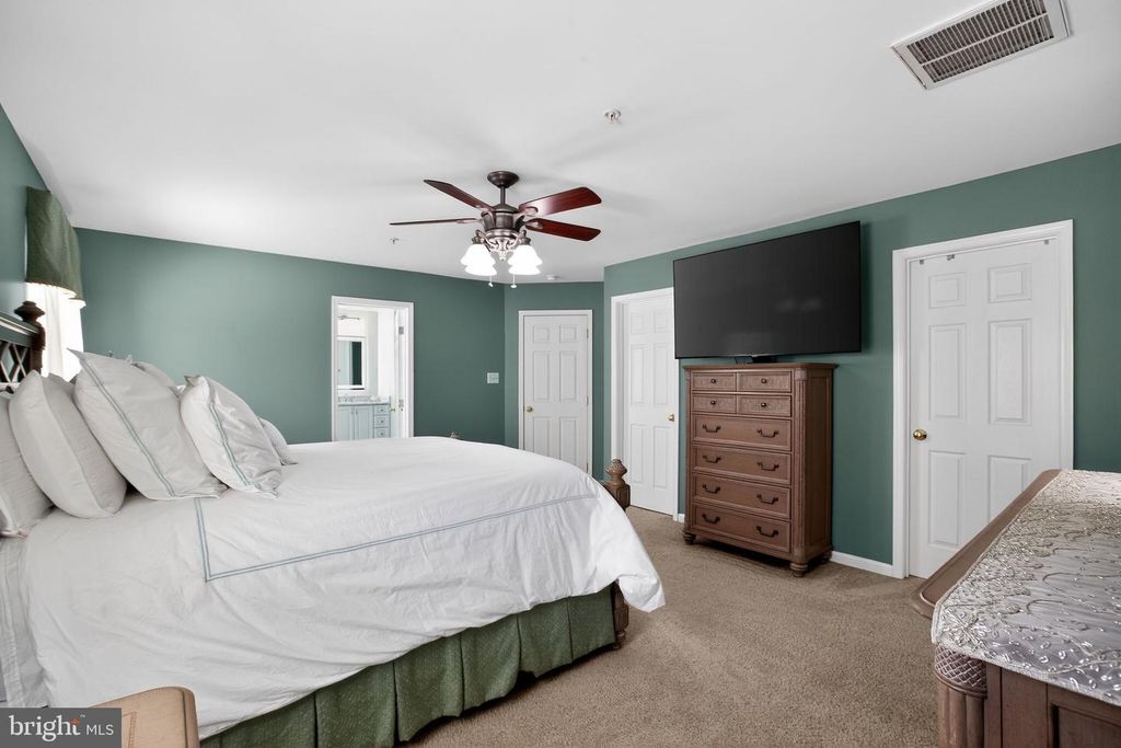 Image 4 of property listing at 23116 LILAC ST, California, MD 20619