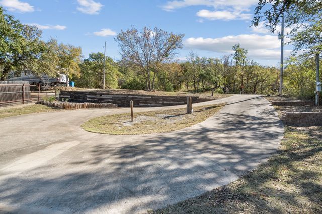 224 Cactus Lane, Gordon, TX 76453
