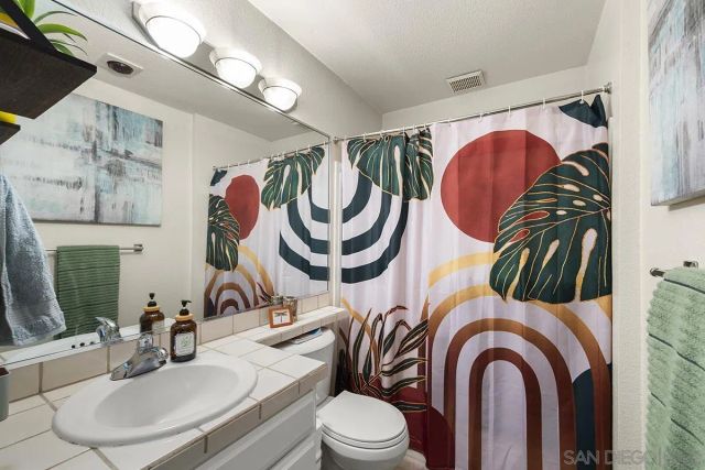 10400 caminito Cuervo 264, San Diego, CA 92108