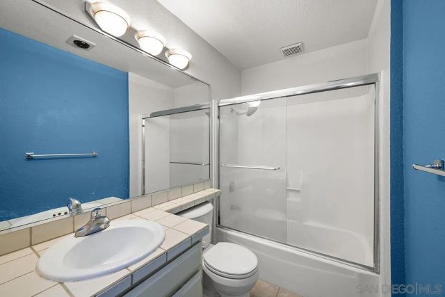 10400 caminito Cuervo 264, San Diego, CA 92108