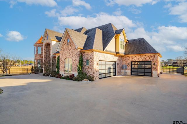 3410 Oak Hill Trl, Longview, TX 75605