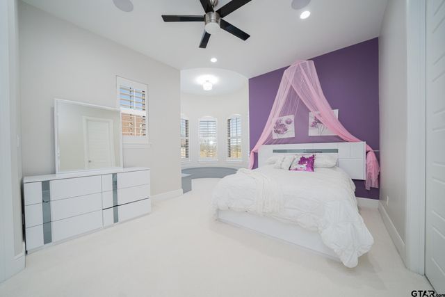 3410 Oak Hill Trl, Longview, TX 75605