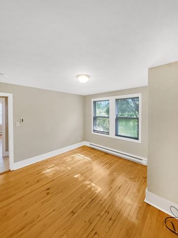 109 Hampshire Road 2, Methuen, MA 01844