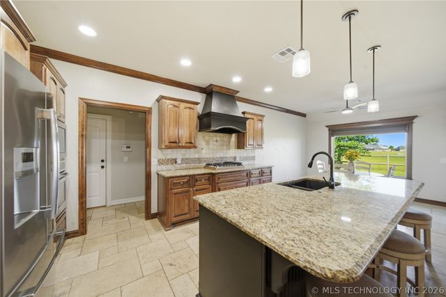 14246 N 61 Avenue, Collinsville, OK 74021