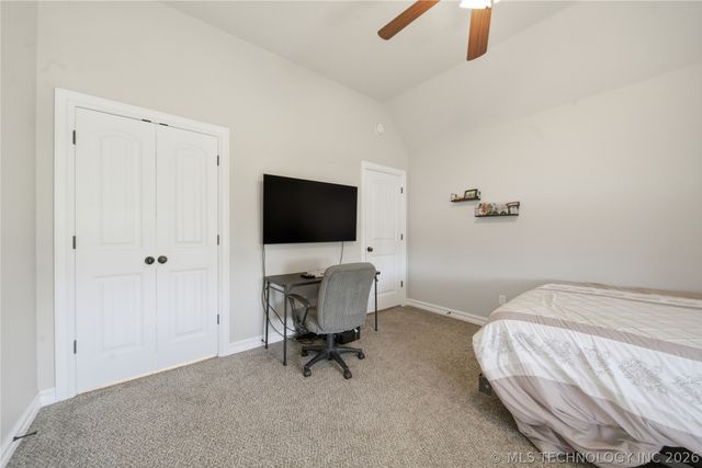 14246 N 61 Avenue, Collinsville, OK 74021