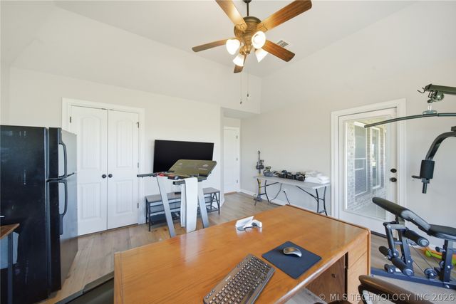 14246 N 61 Avenue, Collinsville, OK 74021
