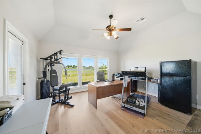 14246 N 61 Avenue, Collinsville, OK 74021
