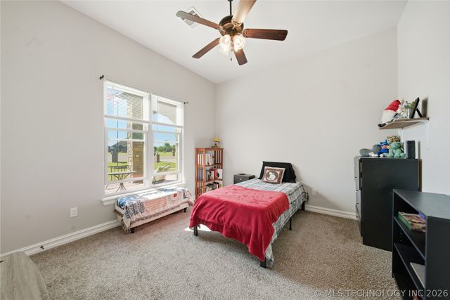 14246 N 61 Avenue, Collinsville, OK 74021